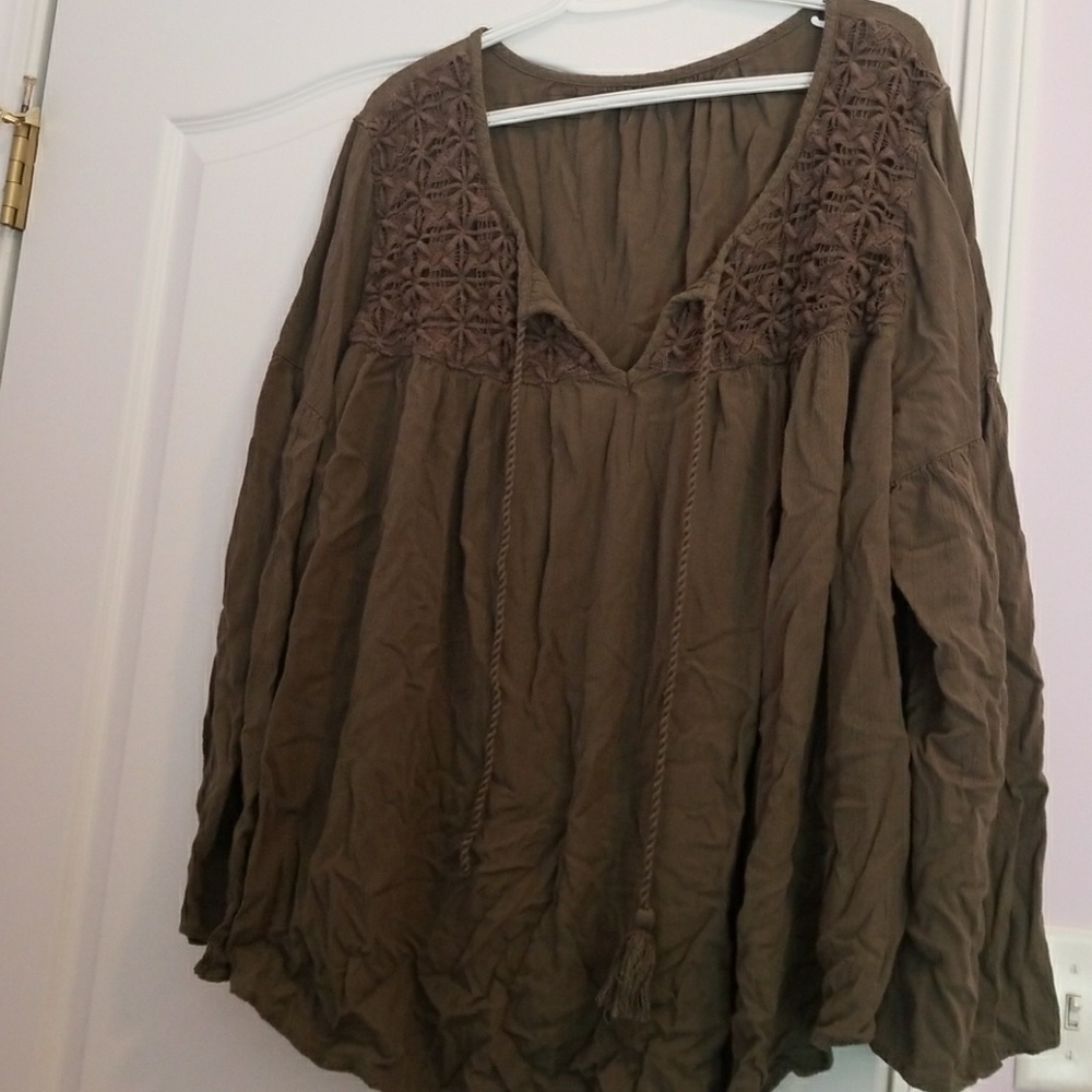 Dark green top